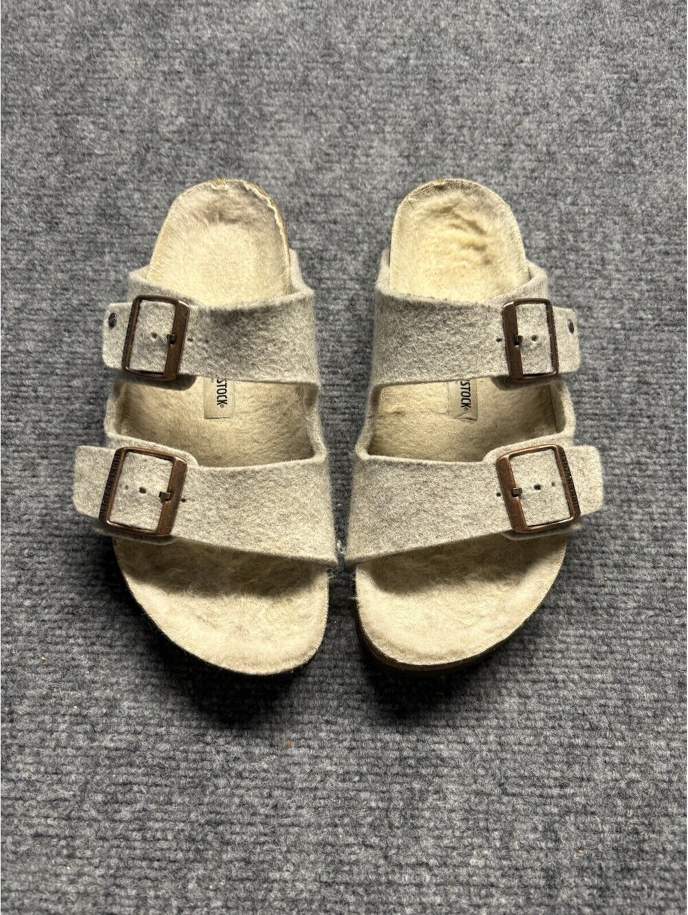 Birkenstock Arizona Wool Shearling Slide Sandals in Light Beige Size 39 0260